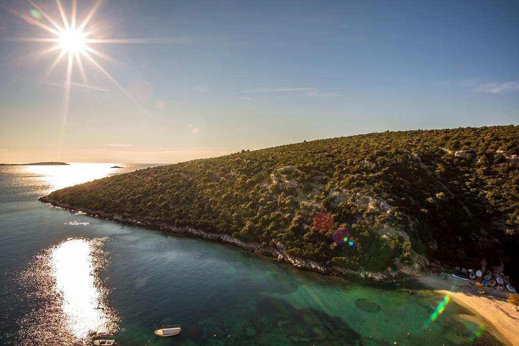 Apartment Srecko Vinišće Buitenkant foto