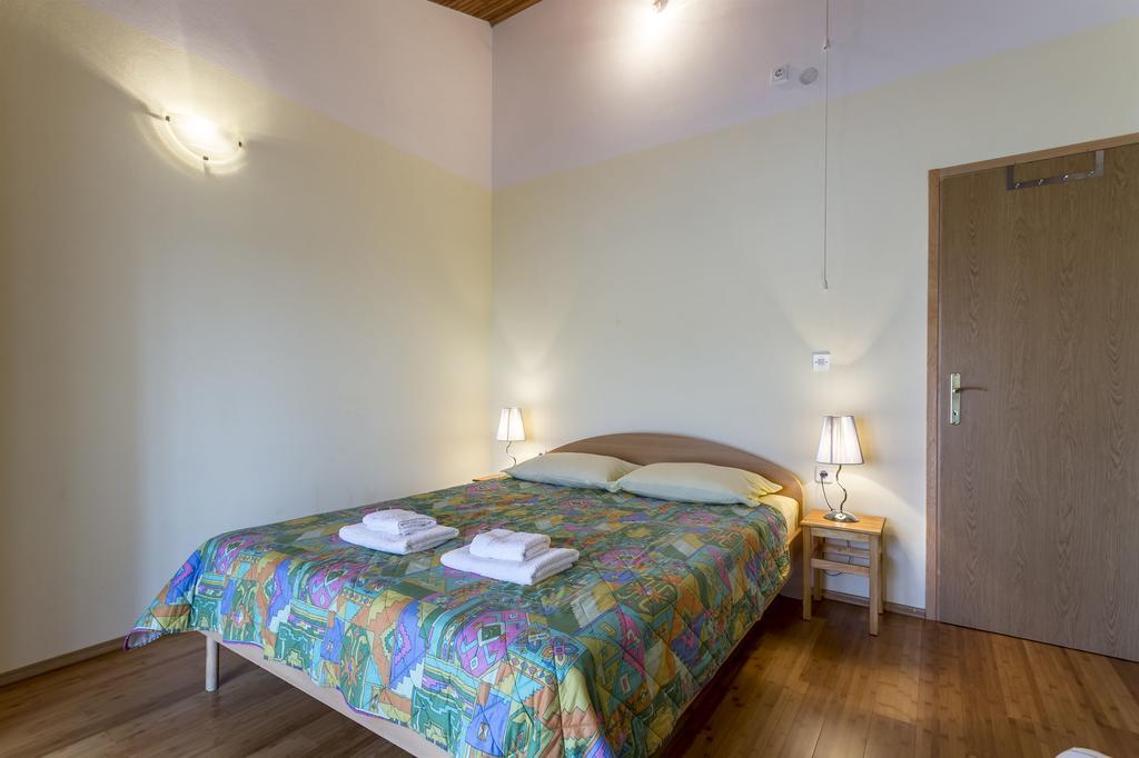 Apartment Srecko Vinišće Buitenkant foto